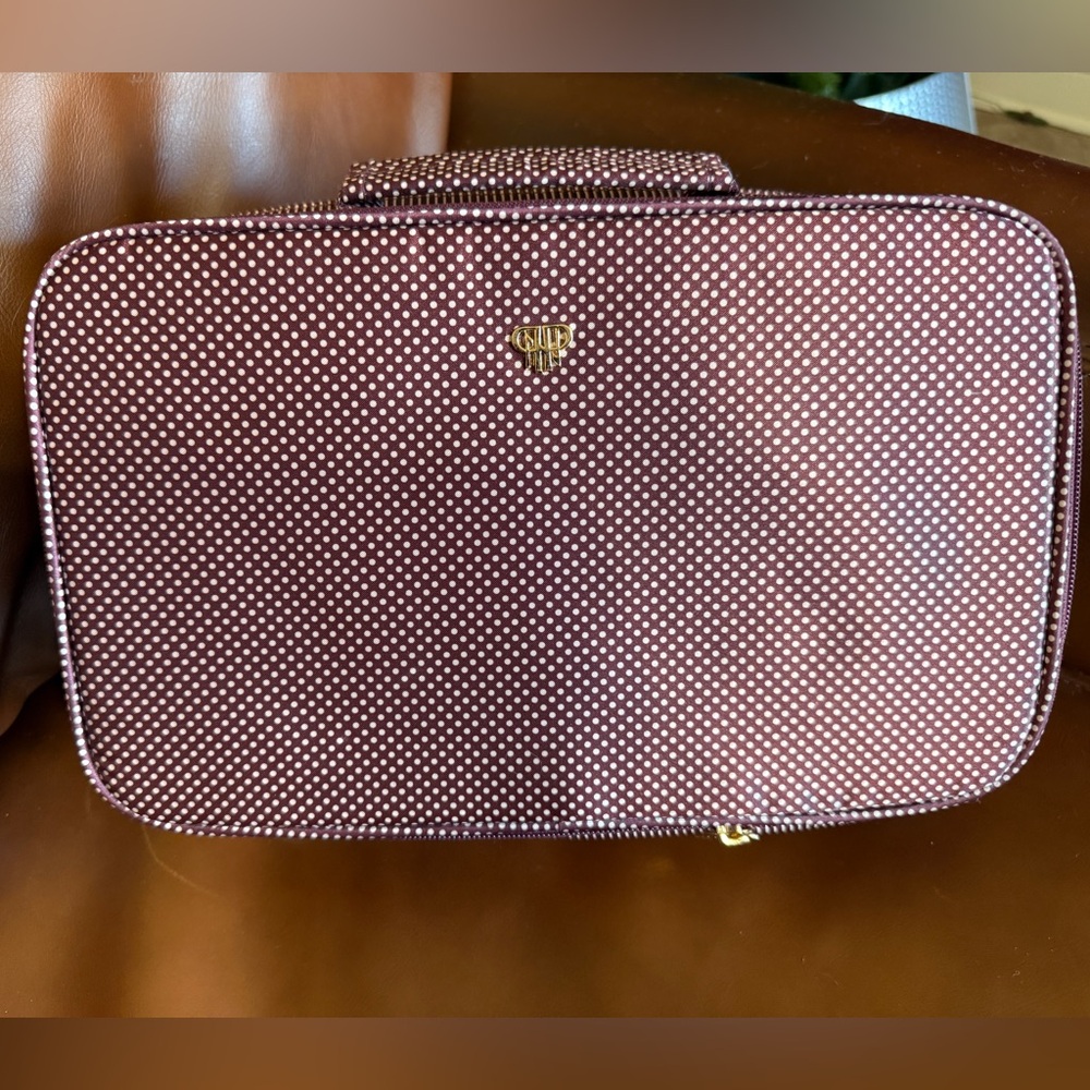 PurseN Amour Travel Case